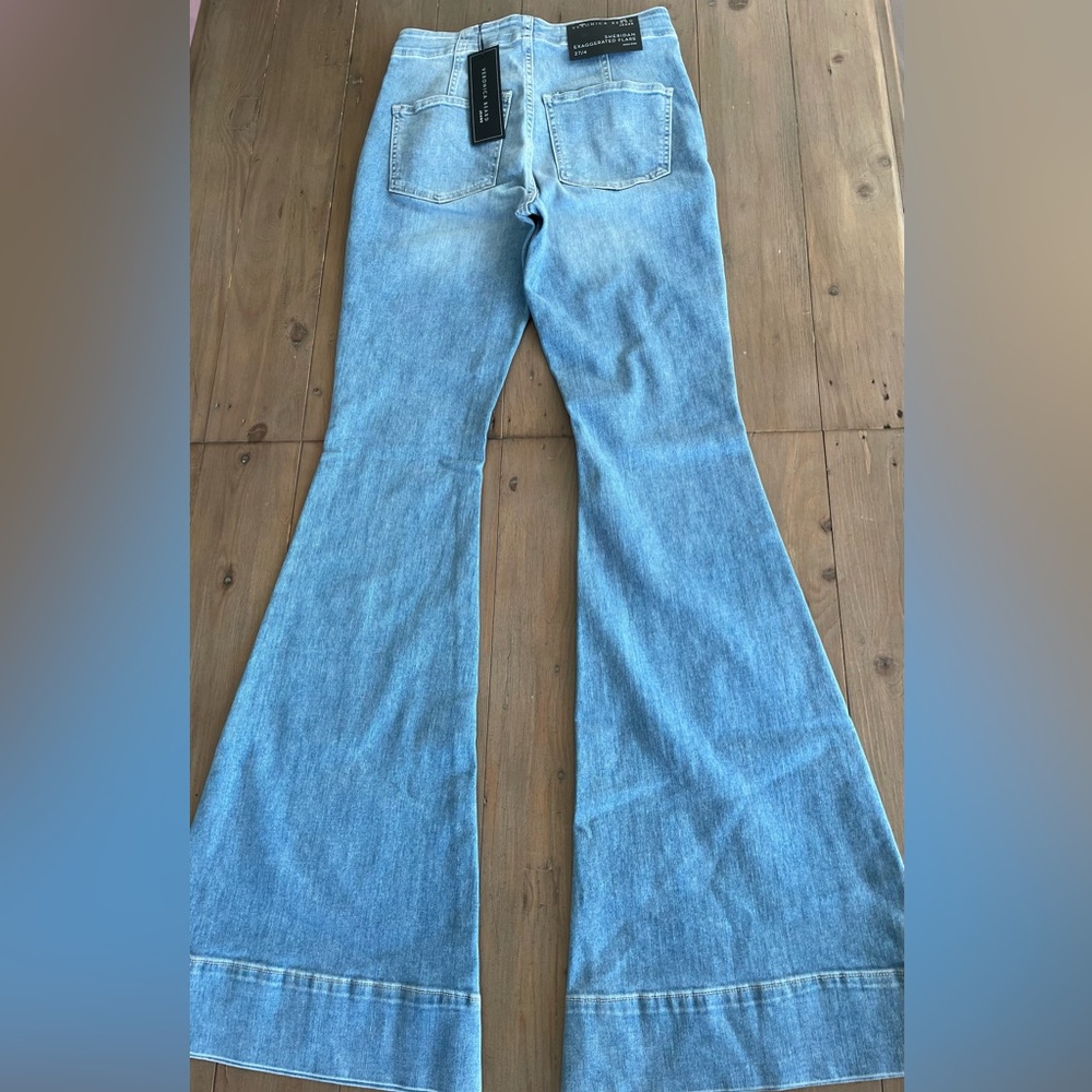 Veronica Beard Sheridan bell bottom Jean with sailor buttons NWT - Picture 8 of 13